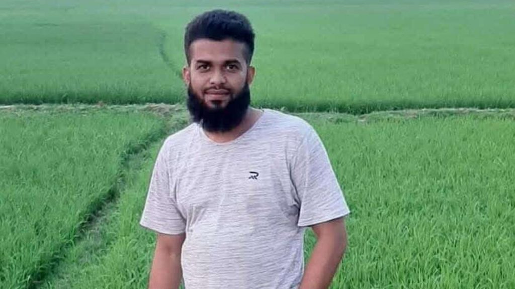 নির্মম হত্যার শিকার সোহাগকে হিন্দু যুবক বানিয়ে সংখ্যালঘু নির্যাতন হিসেবে প্রচার!