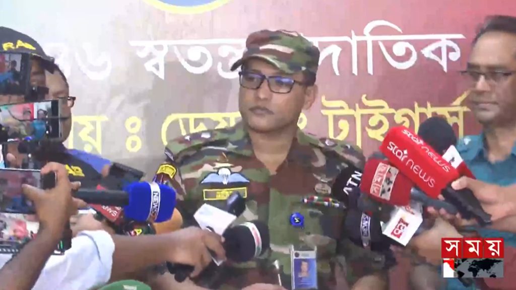 মোহাম্মদপুরে জেনেভা ক্যাম্পে যৌথ বাহিনীর অভিযান, আটক ১৪