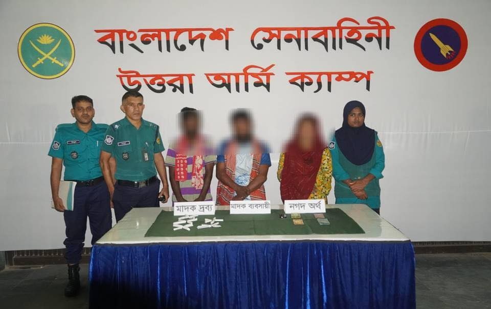 আইনশৃঙ্খলা রক্ষায় দেশব্যাপী সেনাবাহিনীর অভিযানে এক সপ্তাহে আটক ১৩১ জন