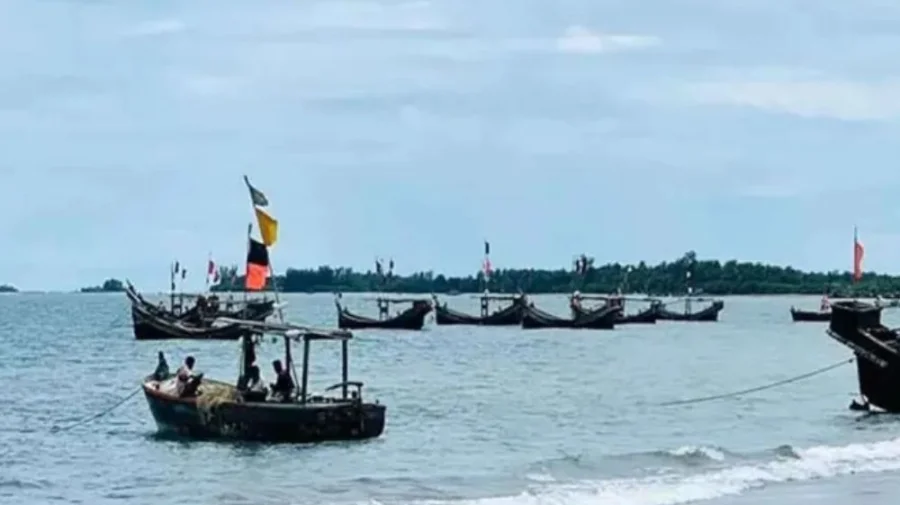 নাফ নদীর মোহনা থেকে আরও ৬ জেলেকে ধরে নিয়ে গেল আরাকান আর্মি