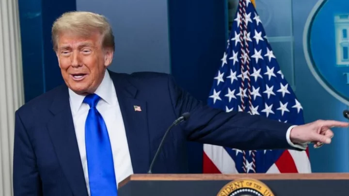 ভারতের ওপর শুল্ক বাড়িয়ে ৫০% করলেন ট্রাম্প