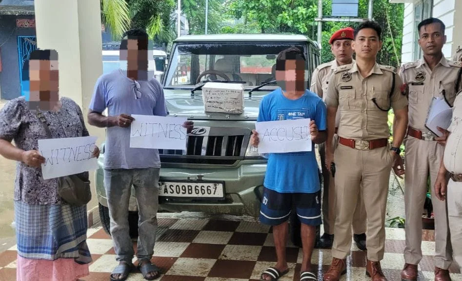 ভারতের আসামে পৃথক দুই অভিযানে ৭ কোটি টাকার মাদক উদ্ধার করল পুলিশ, আটক ৫