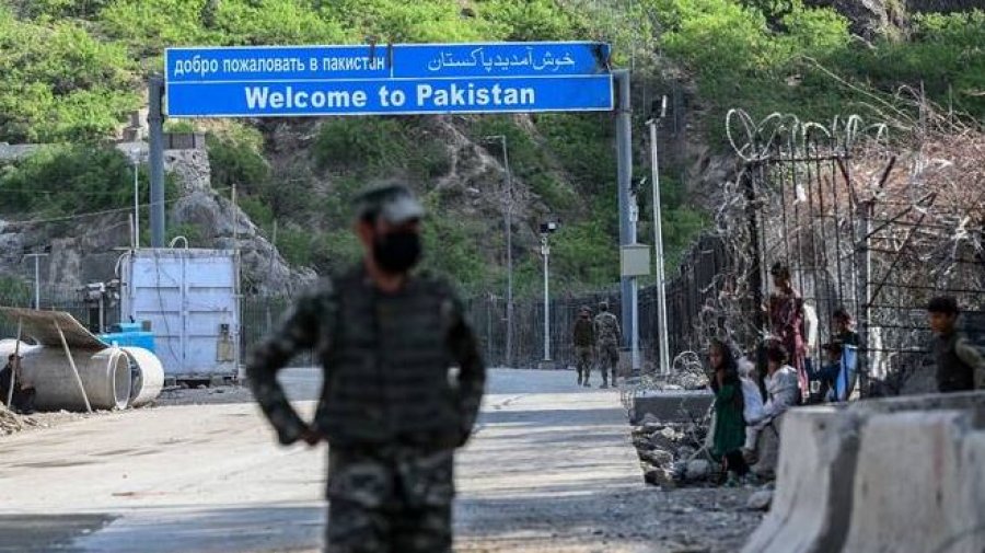 আফগান সীমান্তে পাকিস্তান সেনাবাহিনীর অভিযান: ৪ দিনে ৫০ জঙ্গি নিহত