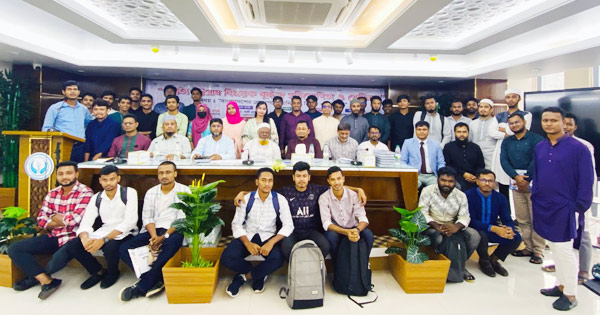 শান্তিচুক্তির পরও পাহাড়ে বৈষম্য ও চাঁদাবাজদের দৌরাত্ম্য চলছে: অধ্যাপক তৈয়ব চৌধুরী