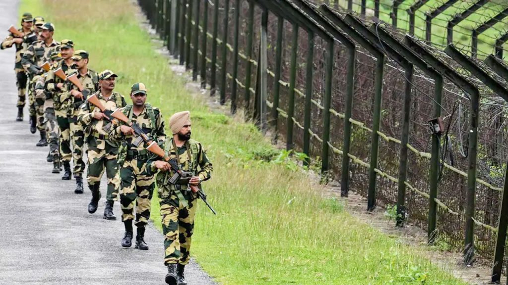বিএসএফের বিরুদ্ধে মানসিক প্রতিবন্ধীকে পিটিয়ে মারার অভিযোগ