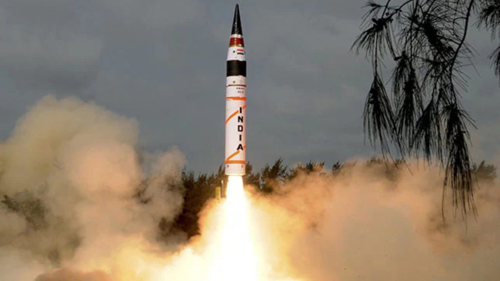 ‘অগ্নি ৫’ ক্ষেপণাস্ত্র ছুড়ল ভারত, দেখা গেছে পার্বত্য চট্টগ্রামের আকাশেও