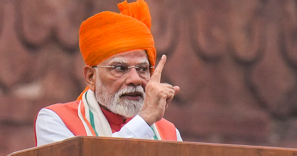 অনুপ্রবেশকারীরা ভারতের তরুণ প্রজন্মের মুখের ভাত কেড়ে নিচ্ছে: মোদি