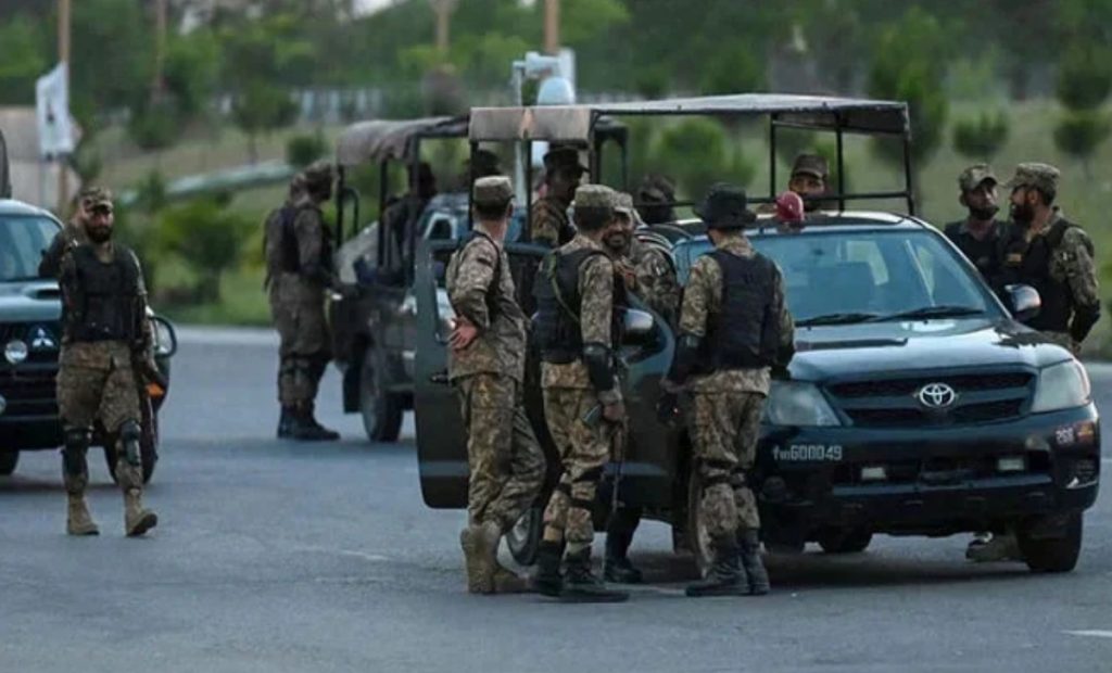 পাকিস্তানে সেনা অভিযানে ভারত-সমর্থিত ৩৩ সন্ত্রাসী নিহত