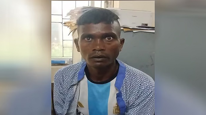 অবৈধ অনুপ্রবেশ: ফেনীতে চুরির দায়ে ভারতীয় নাগরিক গ্রেপ্তার