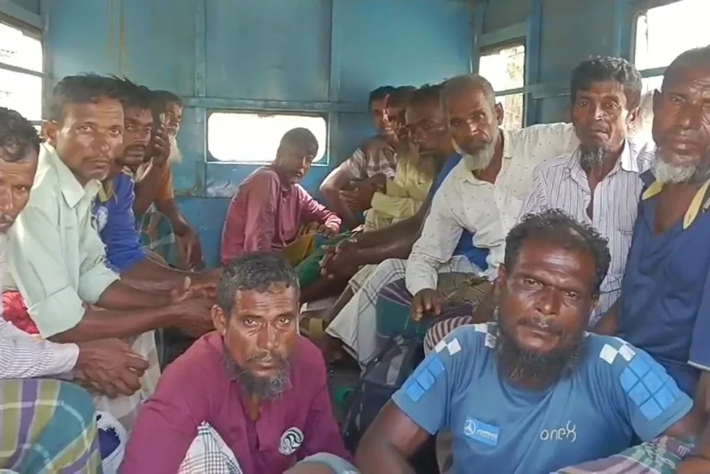 ভারতীয় জলসীমায় প্রবেশের অভিযোগে পশ্চিমবঙ্গে গ্রেপ্তার ১৯ বাংলাদেশি