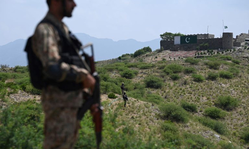 আফগান সীমান্তে পাকিস্তানি সেনাবাহিনীর অভিযান, নিহত ৩১ টিটিপি সদস্য