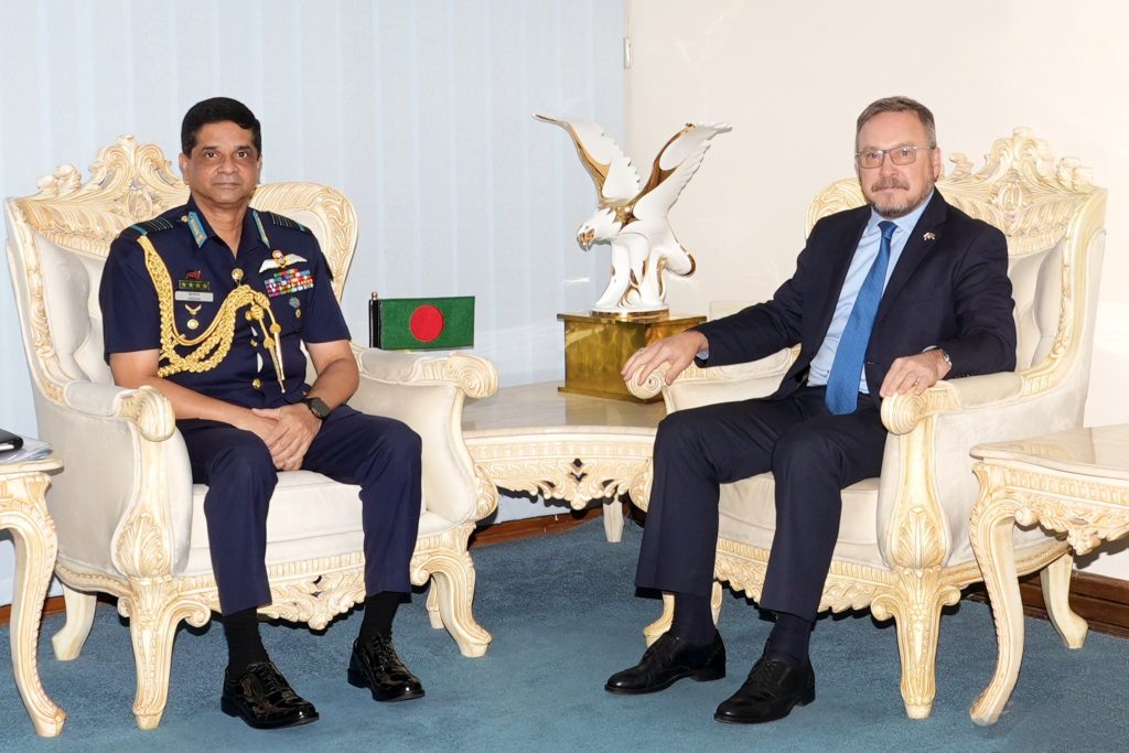 বিমান বাহিনী প্রধানের সাথে রাশিয়ার রাষ্ট্রদূতের সৌজন্য সাক্ষাৎ