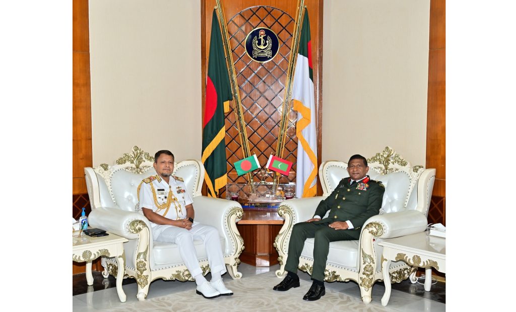নৌবাহিনী প্রধানের সাথে মালদ্বীপ ন্যাশনাল ডিফেন্স ফোর্স প্রধানের সৌজন্য সাক্ষাৎ