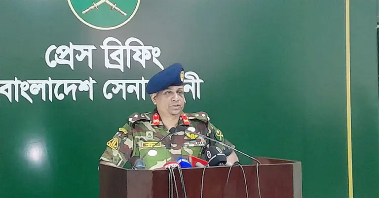 এক মাসে পার্বত্য চট্টগ্রামে ৮টি অভিযানে ১৮ আগ্নেয়াস্ত্র উদ্ধার; গ্রেফতার ৩৭ সন্ত্রাসী