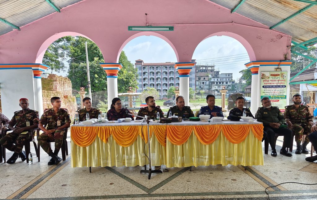 দুর্গাপূজা উদযাপন উপলক্ষে কুমিল্লায় সেনাবাহিনী ও উপজেলা প্রশাসনে সমন্বয় সভা অনুষ্ঠিত