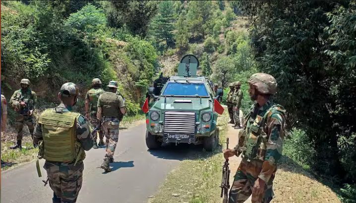 জম্মু-কাশ্মীরে বন্দুকযুদ্ধে বিচ্ছিন্নতাবাদী নিহত, ভারতীয় সেনার জেসিওসহ আহত ৩