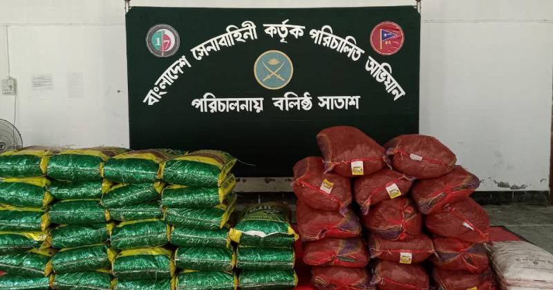 জৈন্তাপুরে সেনাবাহিনীর অভিযান, ভারতীয় বিপুল পরিমাণ চোরাই পন্য জব্দ