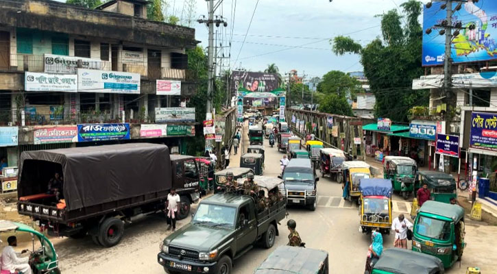 ধীরে ধীরে স্বাভাবিকতায় ফিরছে খাগড়াছড়ি