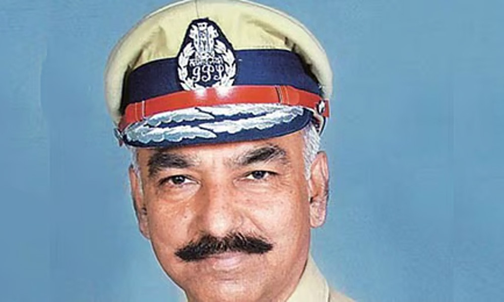 ভারতে ৪১ বছর পর সাবেক পুলিশপ্রধানের বিরুদ্ধে গ্রেপ্তারি পরোয়ানা