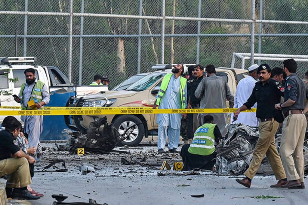 আফগান সীমান্তে আত্মঘাতী হামলায় ৭ পাকিস্তানি সেনা নিহত