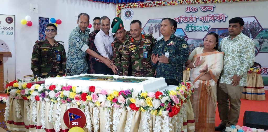 ৪৯ বছর ধরে পাহাড়ে শান্তি প্রতিষ্ঠায় সেনাবাহিনীর খাগড়াছড়ি রিজিয়নের পথচলা