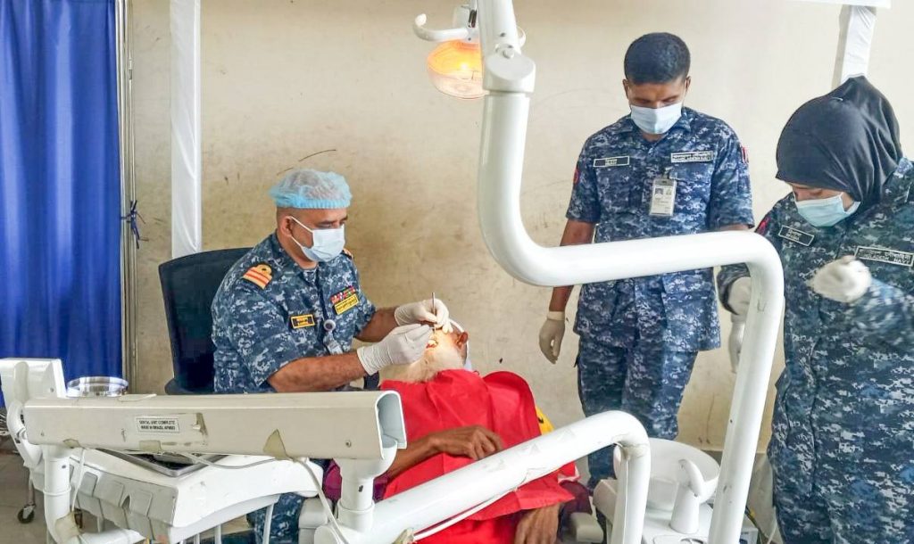 পেকুয়ায় নৌবাহিনীর উদ্যোগে তিন দিনব্যাপী বিনামূল্যে চিকিৎসা সেবা শুরু