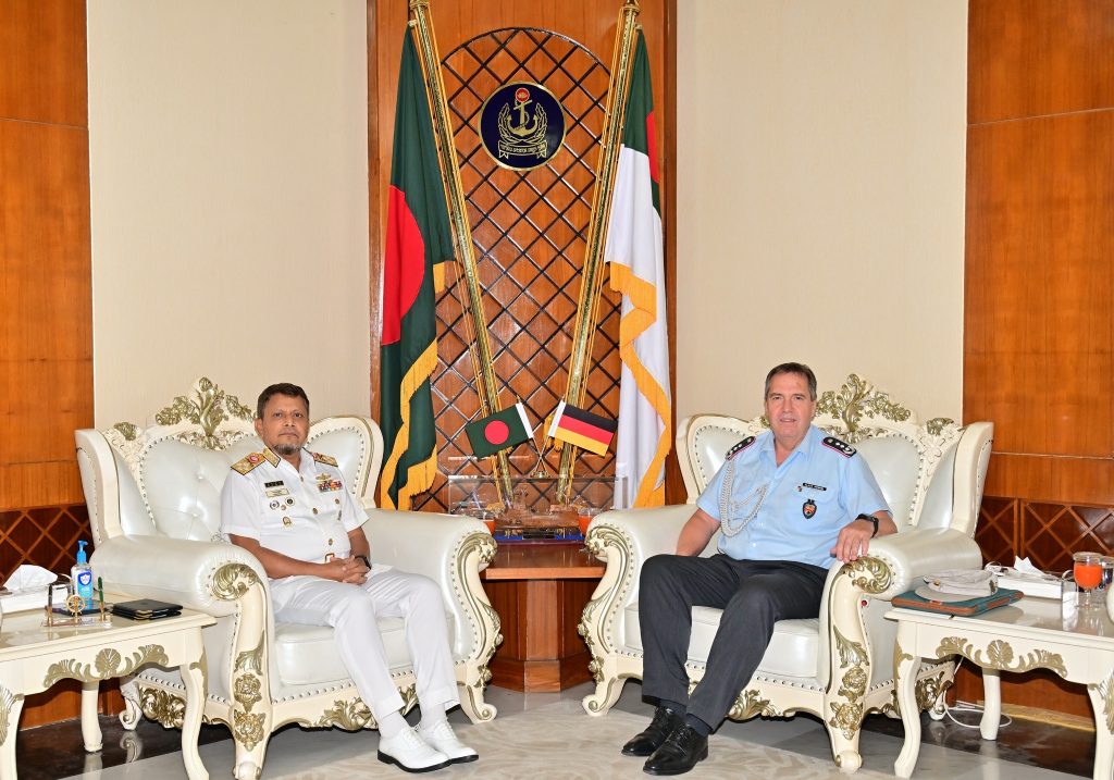 বাংলাদেশ নৌবাহিনী প্রধানের সাথে জার্মান ডিফেন্স অ্যাটাশের সৌজন্য সাক্ষাৎ