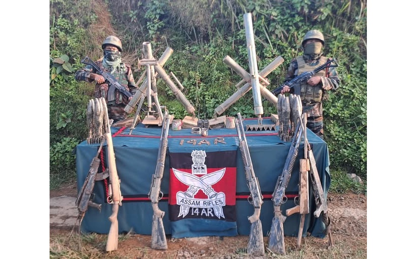 আসাম রাইফেলস এর অভিযানে মিজোরামে বিপুল অস্ত্র-গোলাবারুদ উদ্ধার
