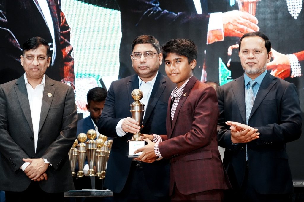 ৮ম ড্যাফোডিল ক্যাপ্টেন’স কাপ গলফ টুর্নামেন্ট-২০২৫ এর সমাপনী অনুষ্ঠিত