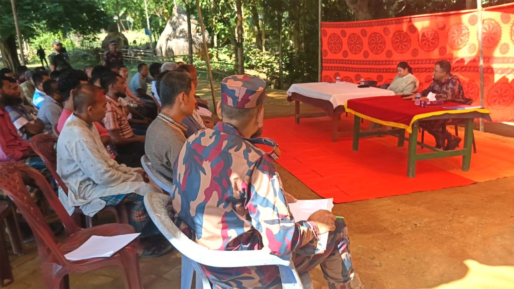 বাঘাইছড়িতে জমি নিয়ে পাহাড়ি-বাঙালি বিরোধের শান্তিপূর্ণ সমাধান করল বিজিবি