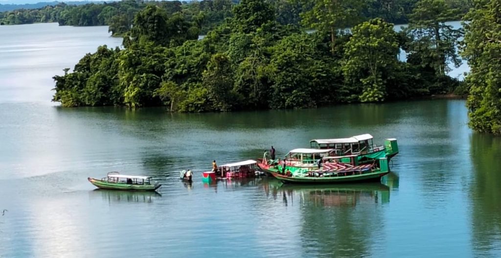 পাহাড়ে সাপের দংশন থেকে হ্রদের দুর্ঘটনা—সবখানেই মানুষের পাশে সেনাবাহিনী