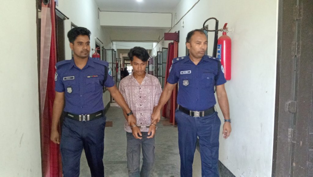 অযোধ্যা এলাকায় কিশোরী ধর্ষণ মামলায় ৩য় আসামী রিমন ত্রিপুরা পুলিশের হাতে আটক