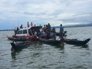 কাপ্তাই হ্রদে নৌকাডুবি: সেনাবাহিনীর অক্লান্ত প্রচেষ্টায় সফল উদ্ধার অভিযান