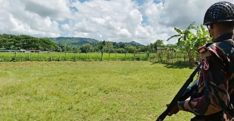 মাইন বিস্ফোরণে আহত বিজিবি সদস্যকে হেলিকপ্টারে আনা হচ্ছে ঢাকায়