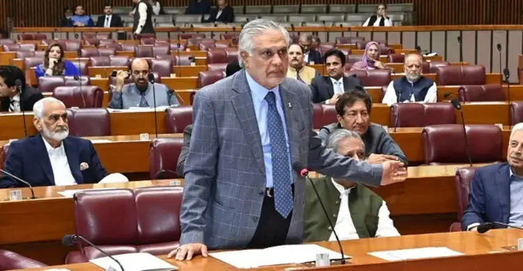 পাকিস্তান-সৌদি চুক্তি ‘ইস্টার্ন ন্যাটোতে’ রূপ নিতে পারে- ইসহাক দার