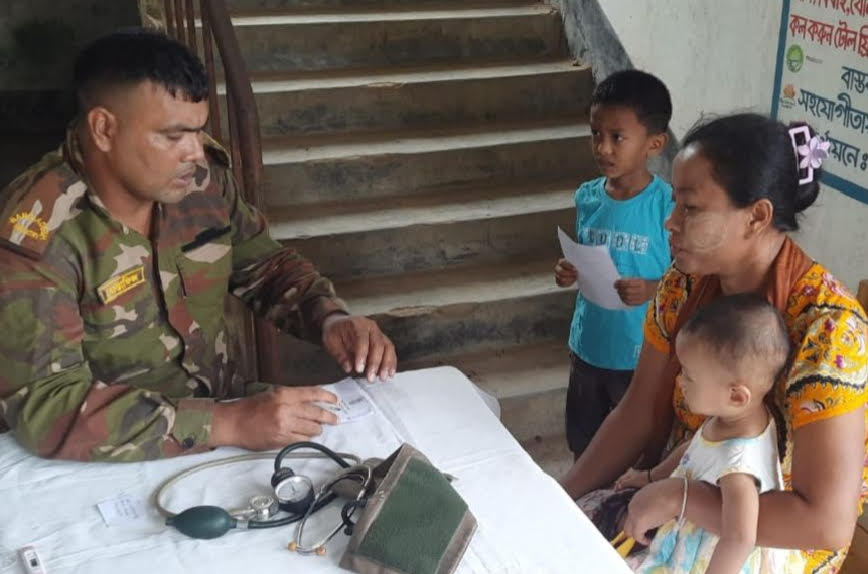 রাঙামাটির কাপ্তাই জোনের উদ্যোগে চিৎমরমে বিনামূল্যে চিকিৎসা সেবা