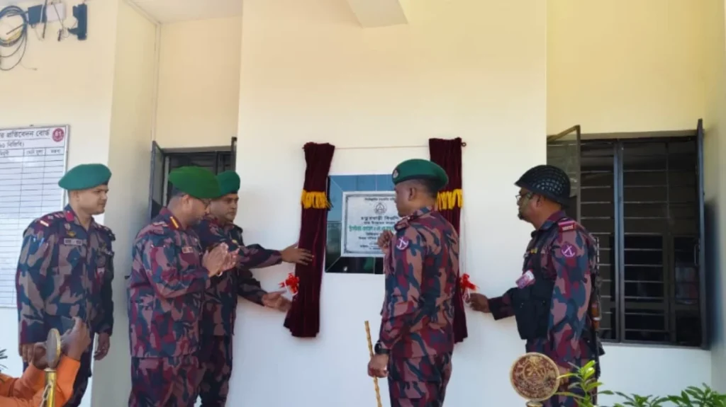লালমনিরহাটে ভারতীয় সীমান্তে বিজিবির নতুন ক্যাম্প উদ্বোধন