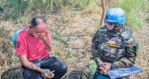 ১৯ বছরের বন্দিত্বের অবসান: নিঃস্ব ময়নুলকে ফিরিয়ে এনে দৃষ্টান্ত স্থাপন করল বাংলাদেশ সেনাবাহিনী