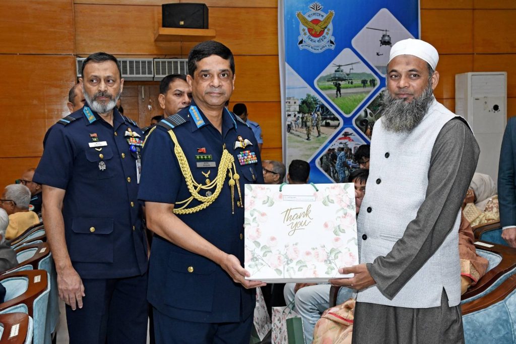 বিমান বাহিনীর খেতাবপ্রাপ্ত মুক্তিযোদ্ধা ও কিলো ফ্লাইট সদস্যদের সংবর্ধনা