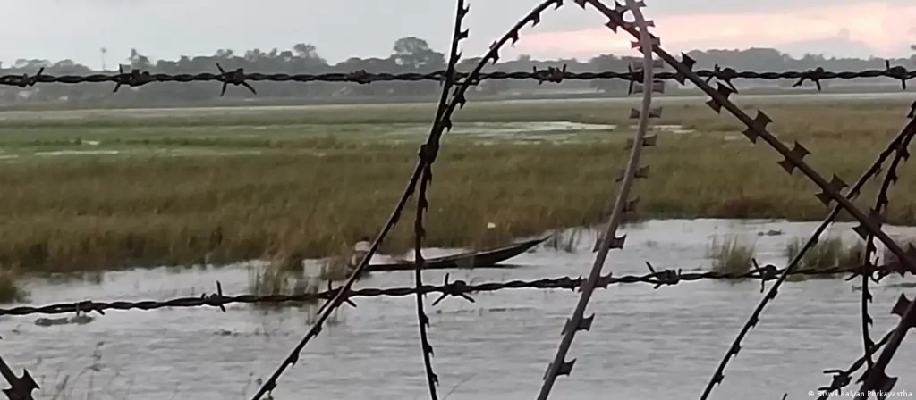বিদেশি চিহ্নিত হলেই আসাম সরকার নির্দেশ দিচ্ছে, 'ভারত ছাড়'
