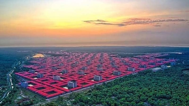 ভাসানচর থেকে পালিয়ে আসা ৪০ রোহিঙ্গা চট্টগ্রামে আটক