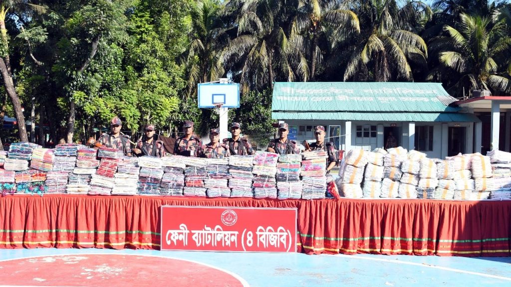 ফেনী সীমান্তে দুই দিনে কোটি টাকার ভারতীয় মালামাল জব্দ করল বিজিবি