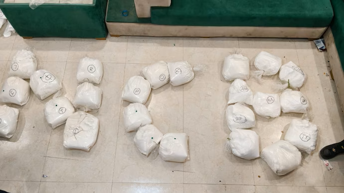 দিল্লিতে পুলিশ ও মাদকদ্রব্য নিয়ন্ত্রন অধিদপ্তরের অভিযানে ২৬২ কোটি টাকার মেথামফেটামিন জব্দ