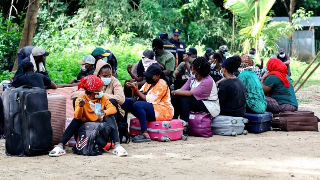 সীমান্তে অভিযান চালিয়ে দেড় হাজারের বেশি বিদেশিকে আটকের দাবি মিয়ানমার জান্তার