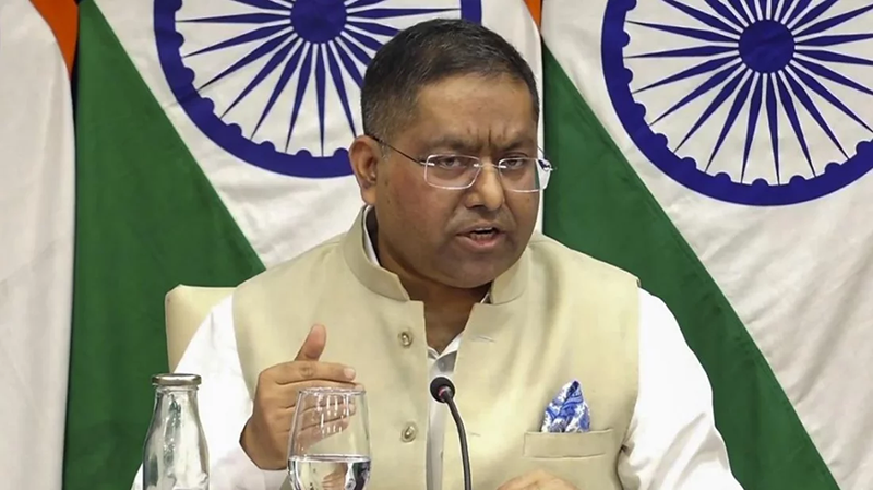 দিল্লিতে বাংলাদেশ হাইকমিশনের সামনে বিক্ষোভ: বিভ্রান্তিকর প্রচারণার অভিযোগ ভারতের