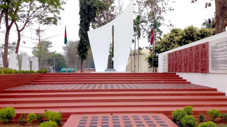 রামগড় লোকাল ব্যাটালিয়ন থেকে আজকের বর্ডার গার্ড বাংলাদেশ