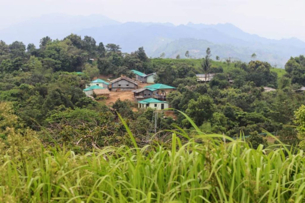 তিন পার্বত্য জেলার স্কুলে বসছে স্টারলিংক সংযোগ, জেলা পরিষদের সাথে চুক্তি সম্পন্ন