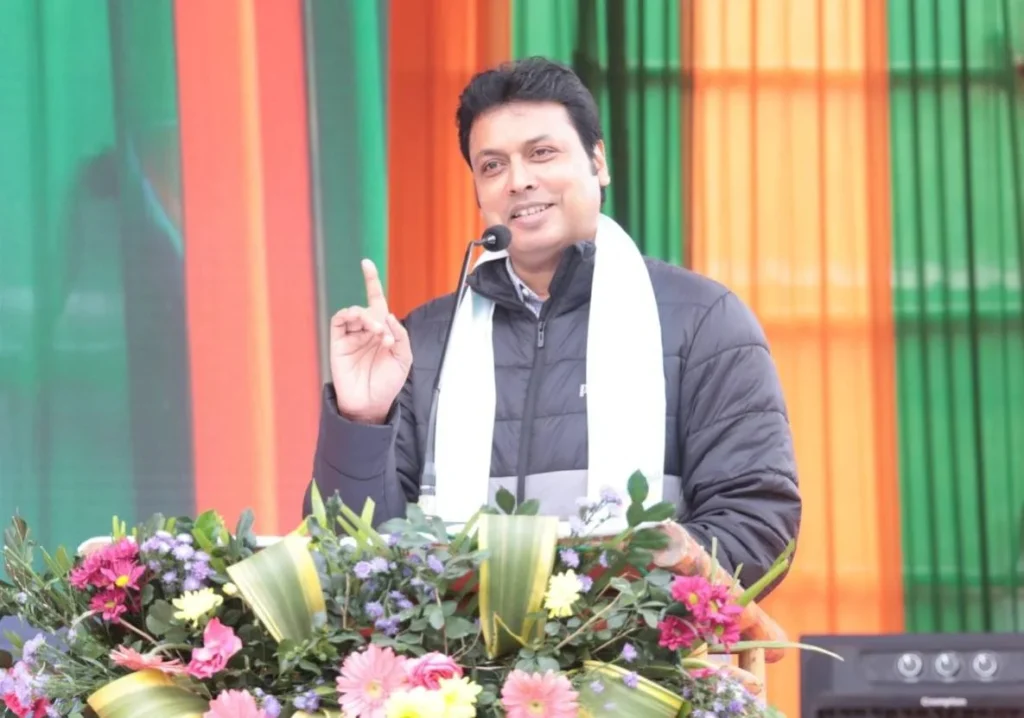 বাংলাদেশে উগ্রবাদী গোষ্ঠীর প্রভাব ক্রমশ বাড়ছে বলে উদ্বেগ প্রকাশ ত্রিপুরার সাবেক মুখ্যমন্ত্রীর