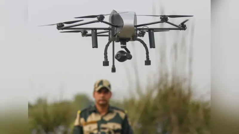 হঠাৎ ৮৫০ কামিকাজি ড্রোন কেনার সিদ্ধান্ত ভারতের, নেপথ্যে কী