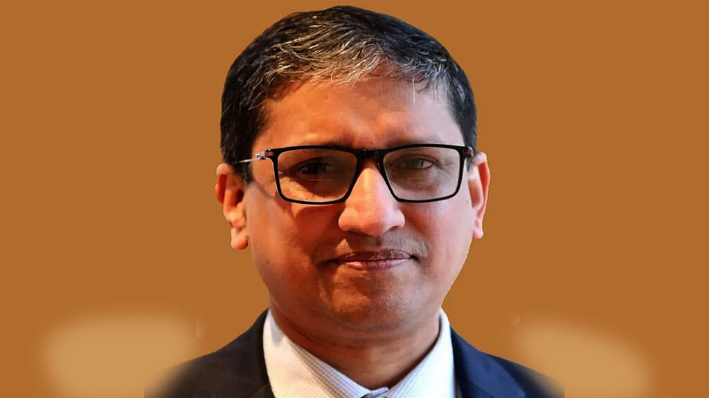 জরুরি বার্তা পেয়ে ঢাকায় এলেন দিল্লিতে নিযুক্ত হাইকমিশনার রিয়াজ হামিদুল্লাহ